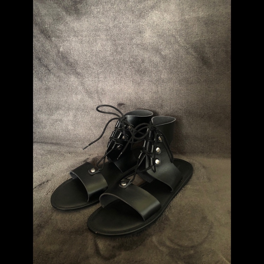 American Eagle Sandals